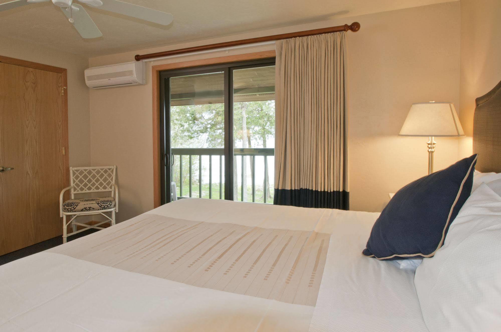 The Shallows Resort Egg Harbor Exterior foto